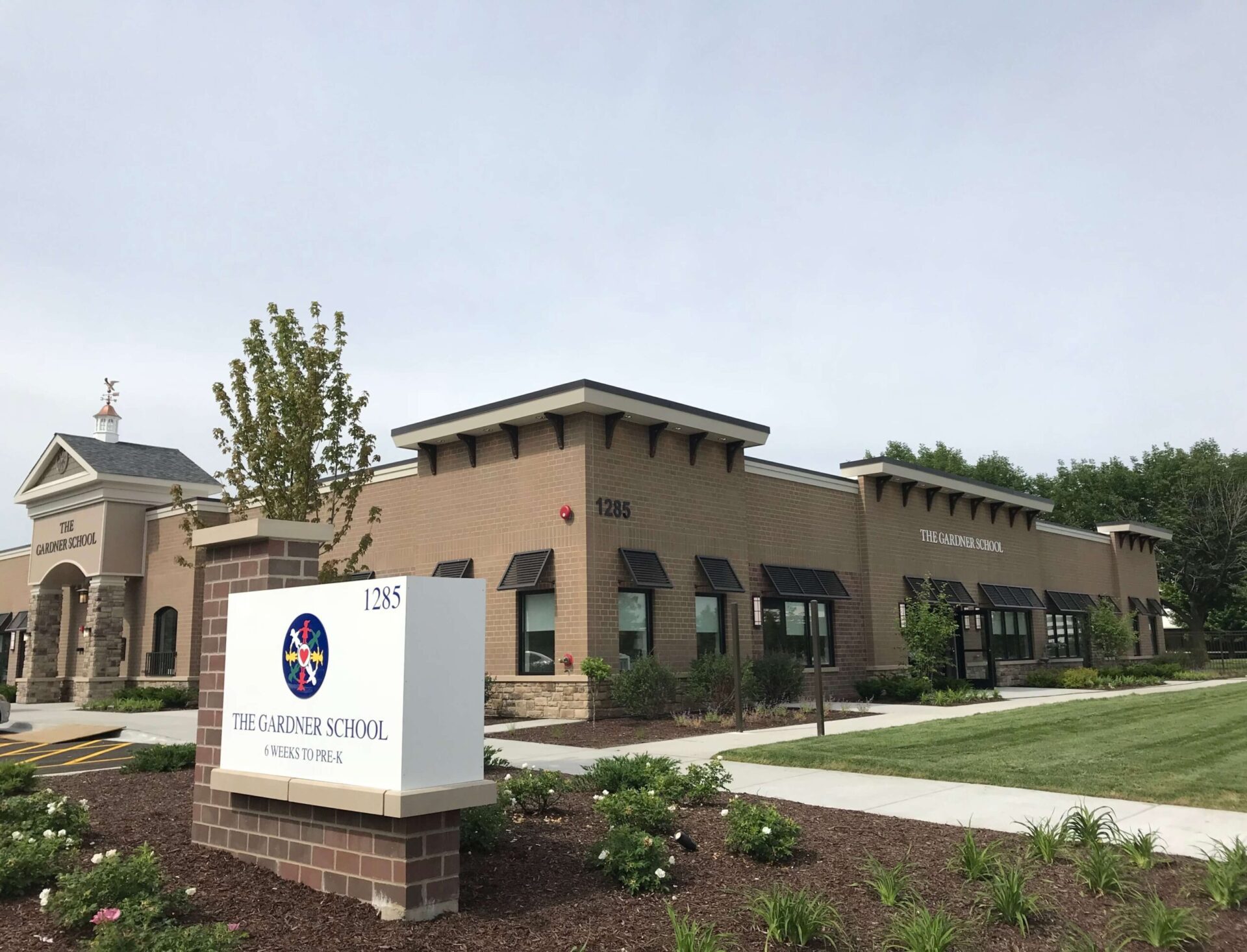 The Gardner School Schaumburg preschool building exterior