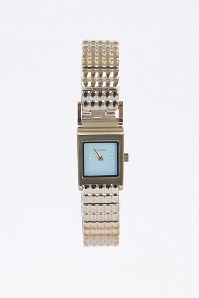 untitled session0578 - e.Allen Boutique