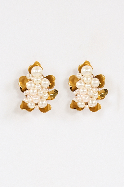 untitled catalog0478 - e.Allen Boutique