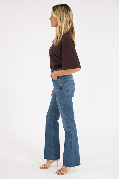 untitled catalog2099 - e.Allen Boutique
