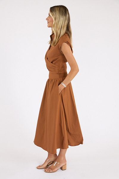untitled catalog1123 - e.Allen Boutique