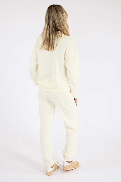 untitled catalog1158 - e.Allen Boutique