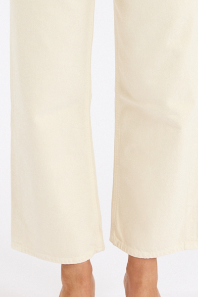 untitled catalog1071 - e.Allen Boutique