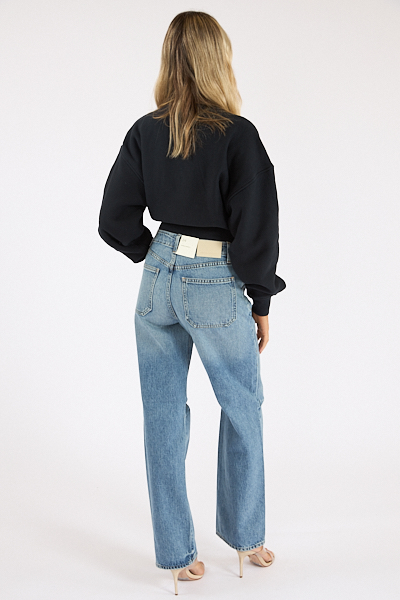 untitled catalog1055 - e.Allen Boutique
