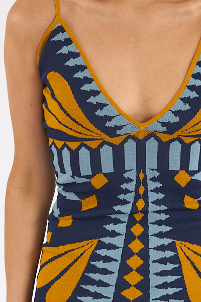 untitled catalog1153 - e.Allen Boutique