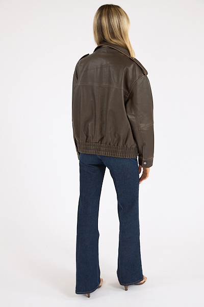 untitled catalog1345 - e.Allen Boutique