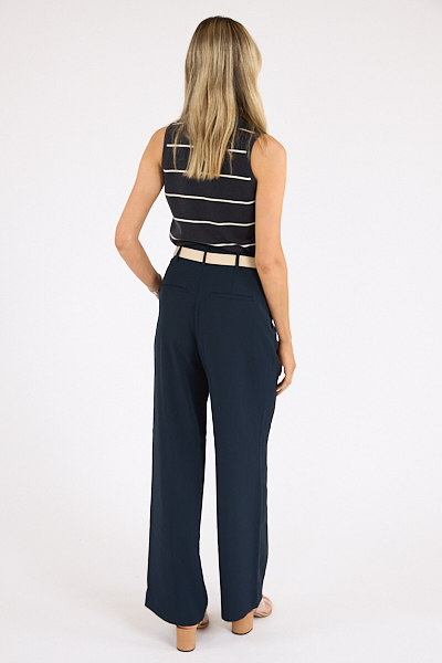 untitled catalog1272 - e.Allen Boutique