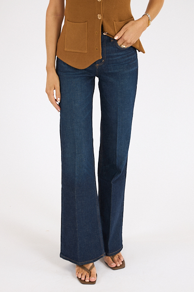 untitled catalog1334 - e.Allen Boutique