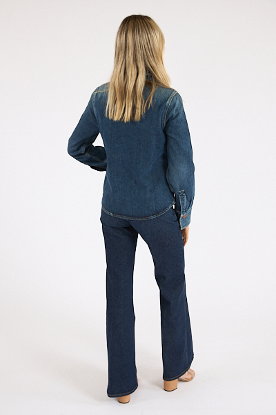 untitled catalog1359 - e.Allen Boutique