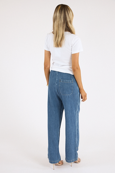 untitled catalog1470 - e.Allen Boutique