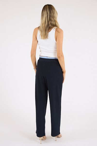 untitled catalog1608 - e.Allen Boutique