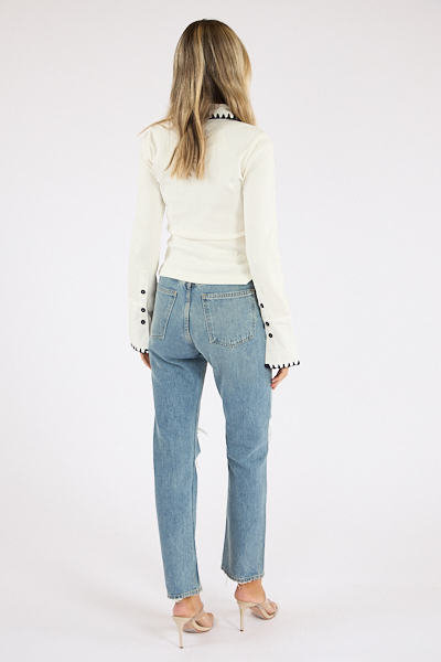 untitled catalog1628 - e.Allen Boutique