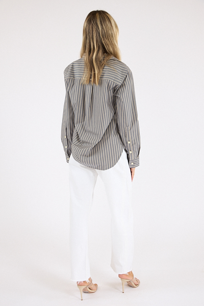 untitled catalog1823 - e.Allen Boutique