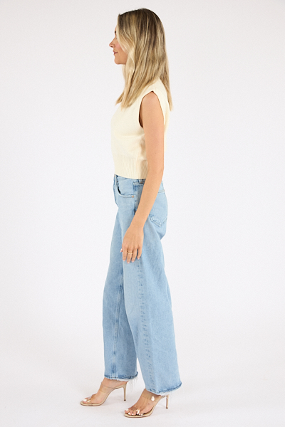 untitled catalog2032 - e.Allen Boutique
