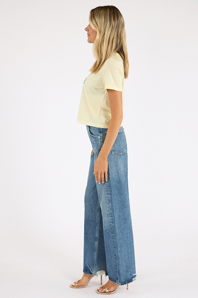 untitled catalog2089 - e.Allen Boutique