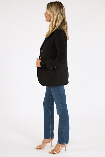 untitled catalog2110 - e.Allen Boutique