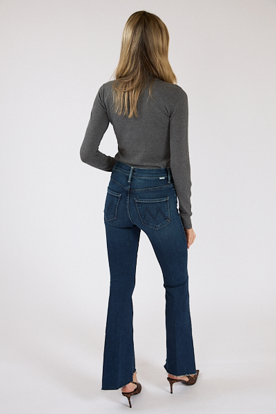 untitled catalog2206 - e.Allen Boutique