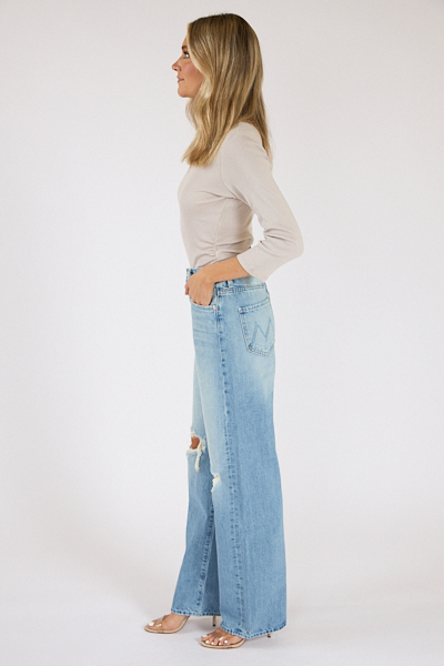 untitled catalog2229 - e.Allen Boutique