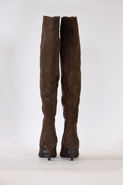 untitled catalog2150 - e.Allen Boutique