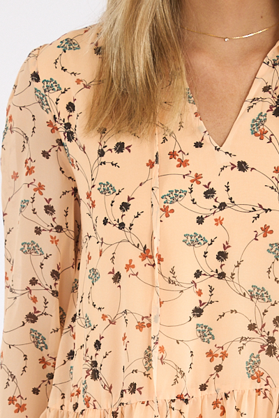 untitled catalog2282 - e.Allen Boutique