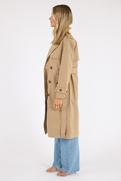 untitled catalog2358 - e.Allen Boutique