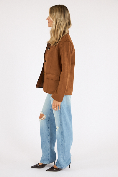 untitled catalog2350 - e.Allen Boutique