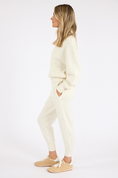 untitled catalog2264 - e.Allen Boutique