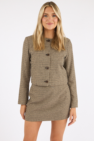 untitled catalog2309 - e.Allen Boutique