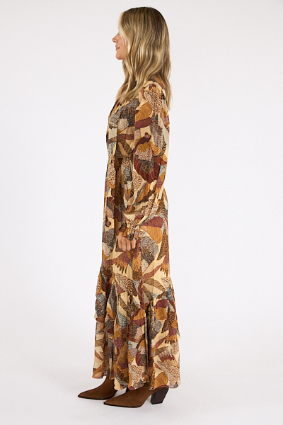 untitled catalog2444 - e.Allen Boutique