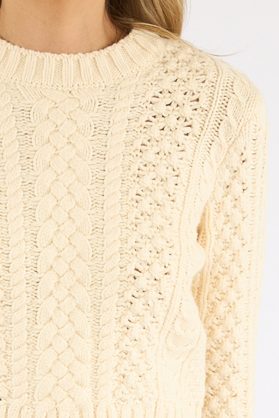untitled catalog2588 - e.Allen Boutique
