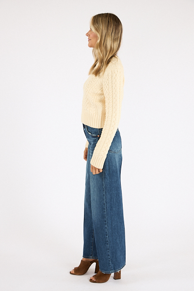 untitled catalog2586 - e.Allen Boutique