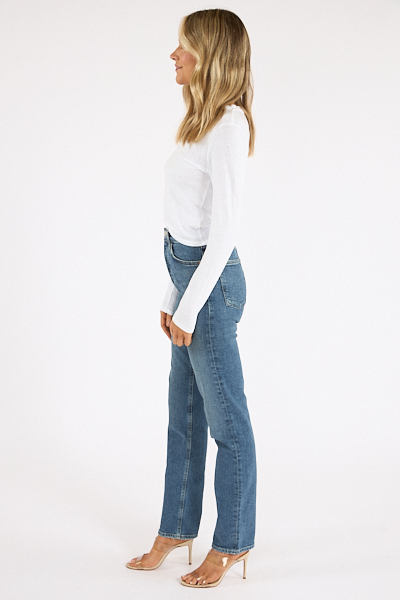 untitled catalog2528 - e.Allen Boutique