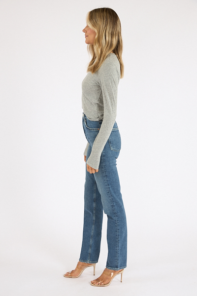 untitled catalog2532 - e.Allen Boutique