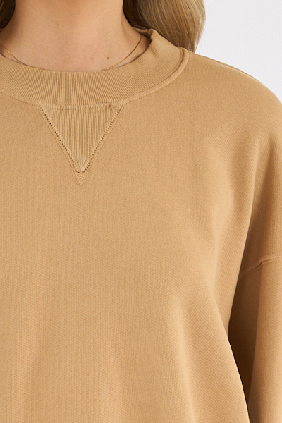 untitled catalog2462 - e.Allen Boutique