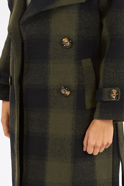 untitled catalog2488 - e.Allen Boutique