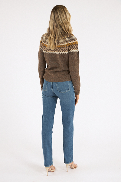 untitled catalog2517 - e.Allen Boutique