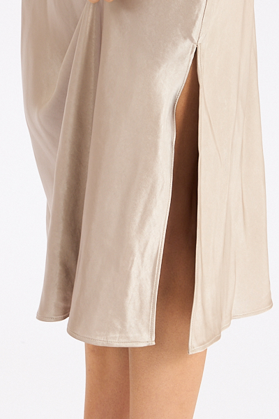 untitled catalog2434 - e.Allen Boutique