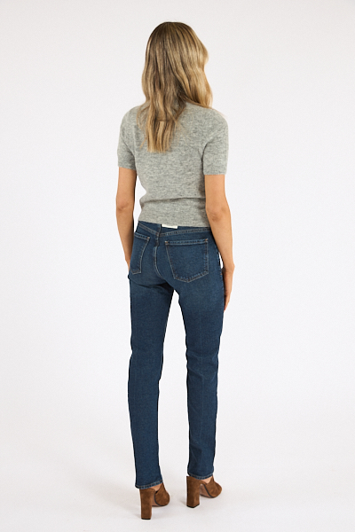 untitled catalog2555 - e.Allen Boutique
