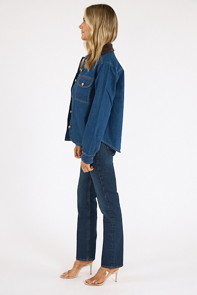 untitled catalog2542 - e.Allen Boutique