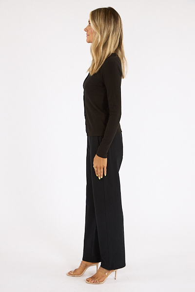 untitled catalog2757 - e.Allen Boutique