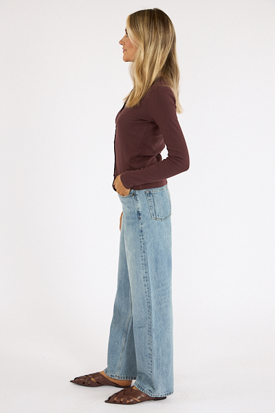 untitled catalog2768 - e.Allen Boutique