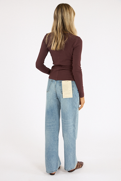 untitled catalog2769 - e.Allen Boutique