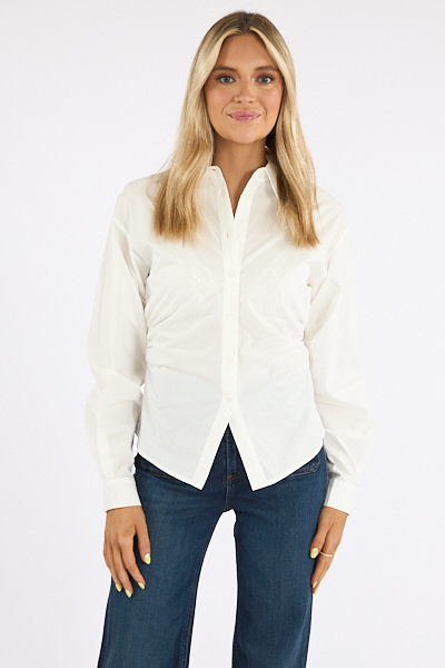 untitled catalog2827 - e.Allen Boutique