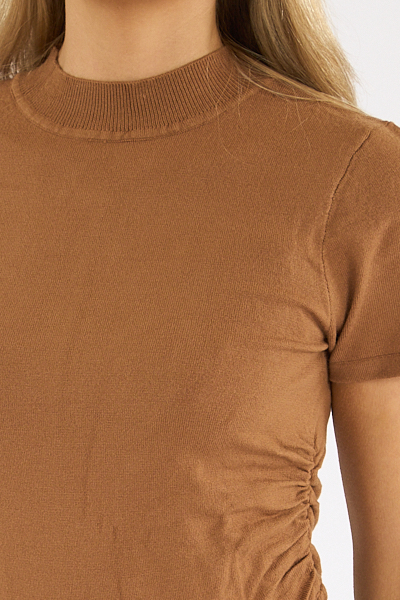 untitled catalog2844 - e.Allen Boutique