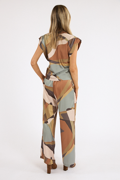 untitled catalog2919 - e.Allen Boutique