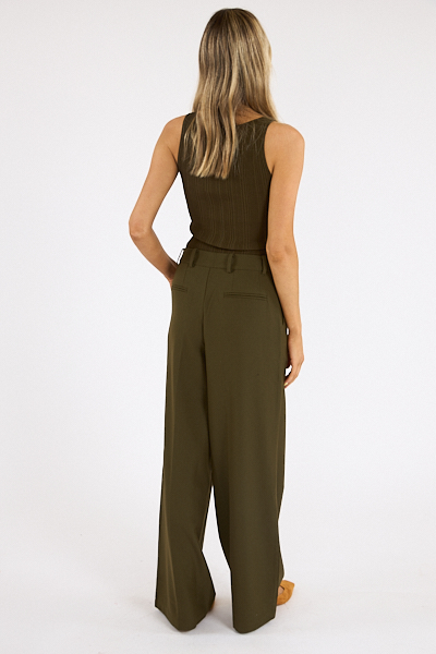 untitled catalog2932 - e.Allen Boutique
