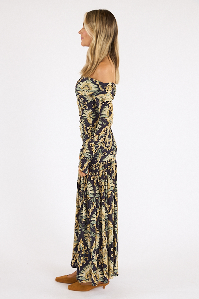 untitled catalog2883 - e.Allen Boutique