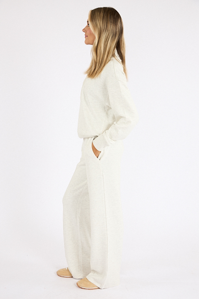 untitled catalog2874 - e.Allen Boutique