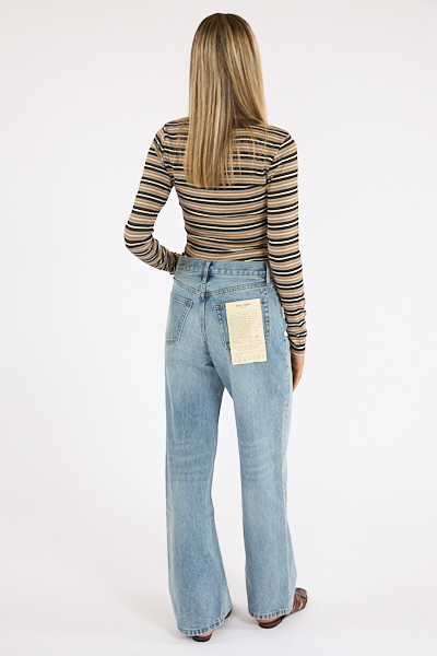 untitled catalog3021 - e.Allen Boutique