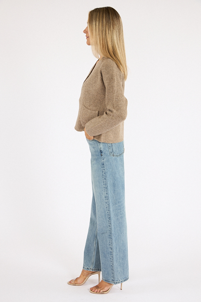 untitled catalog3033 - e.Allen Boutique